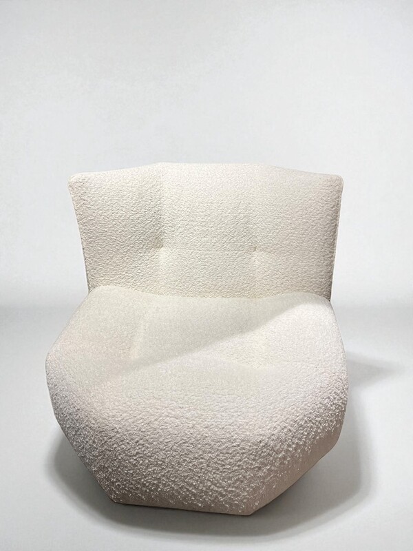 S 332 PL Octa seat by Bernard Govin for Mobilier international 