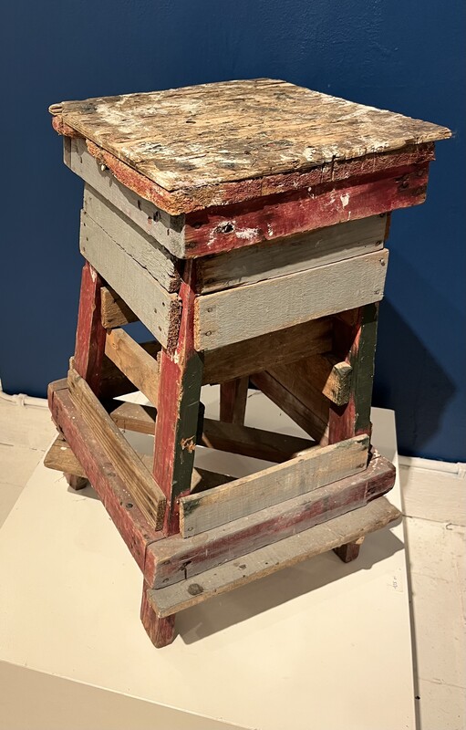 S 334 OB brutalist wood stool