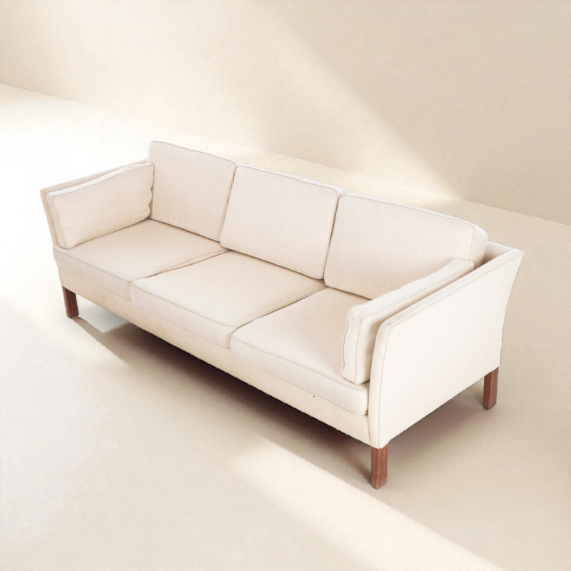 S 345 JC Three-seater freestanding sofa upholstered in light greige wool, by Erik Jørgensen