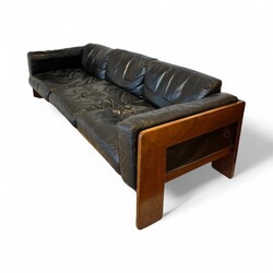 S 347 SC black leather sofa by Tobia Scarpa 