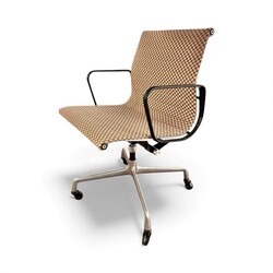 S 376 JB EA117 Aluminium Group office chair, Herman Miller 1960s Design Ray & Charles Eames NEW UPHOLSTERY IN 
