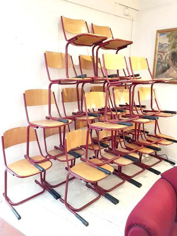 S 382 CW 40 collectivity chairs
