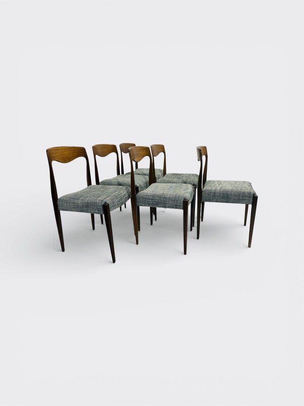 S 393 YO set of 6 teak chairs by Arne Vodder mobelfabriek 