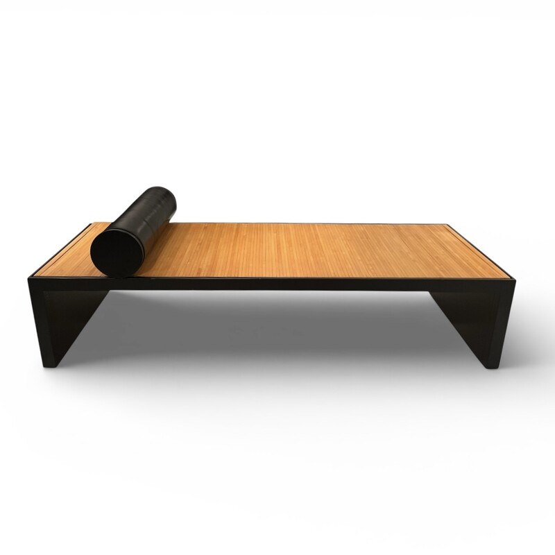 S 499 OB daybed by Lucca Meda, 1980’s