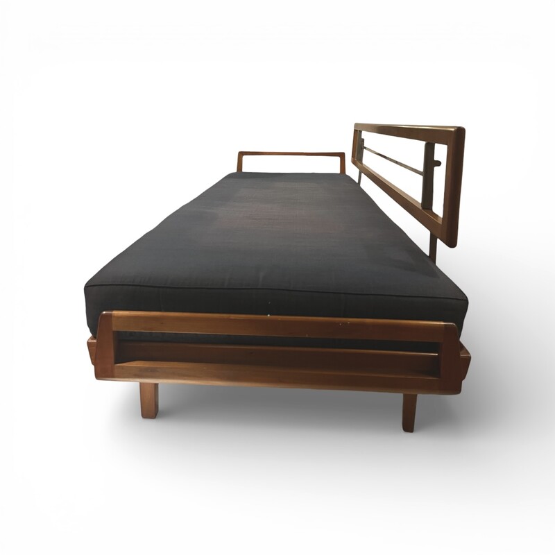 S 505 JD/RC blue jean day bed - sofa - bed by Walter Knoll