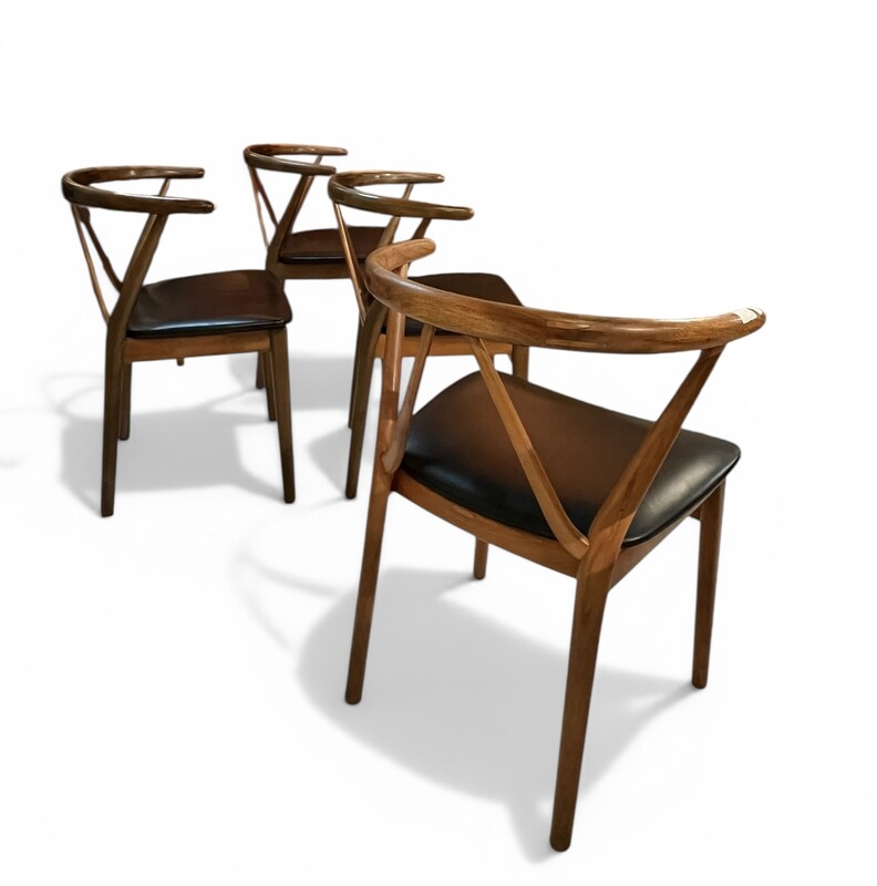 S 523 FL set of 4 chairs HENNING KJAERNULF, Bruno Hansen, model 'Wishbone',1960s, Denmark 