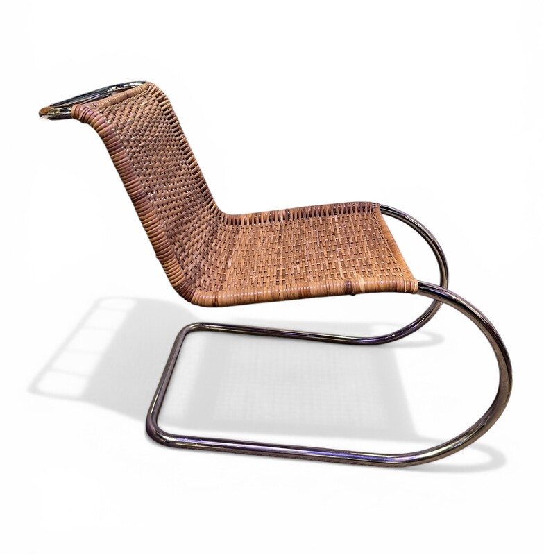 S 529 YD Ludwig Mies van der Rohe, model MR10