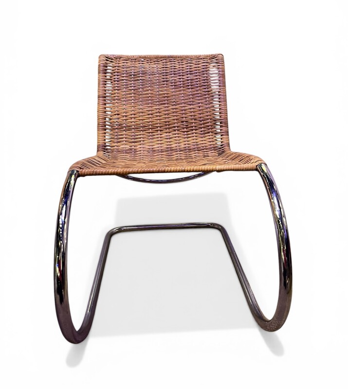 S 529 YD Ludwig Mies van der Rohe, model MR10