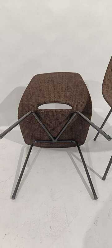 S 536 YO pair of chairs by Pierre Guariche