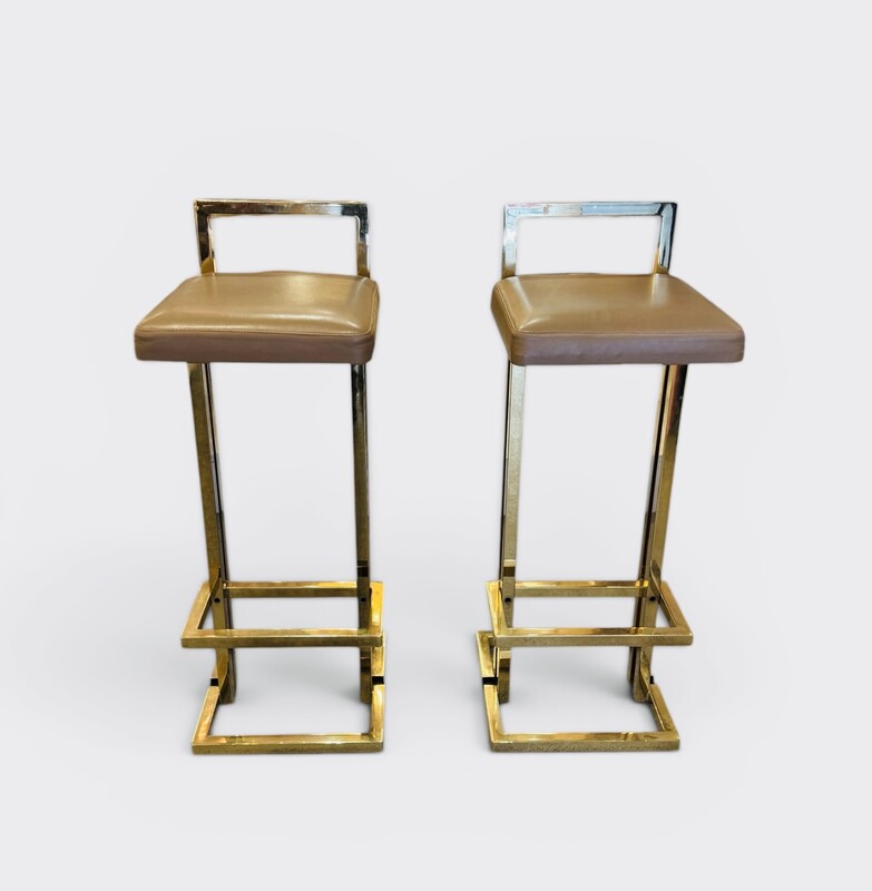 S 546 AG pair of stool bar in brass and leather 1970’s