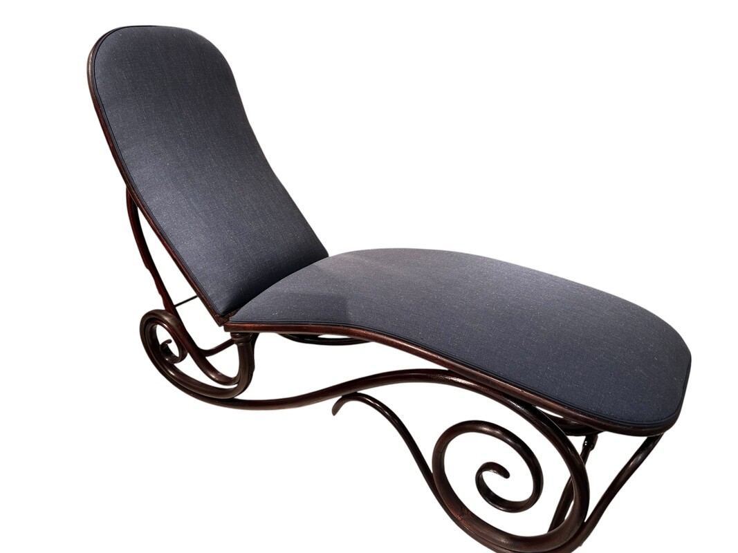 S 550 AS lounge chair by Thonet, model 9702, 1920’s ( totally restored ) 