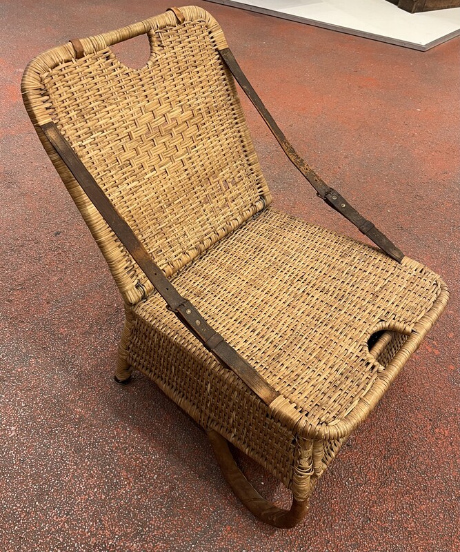 S 890 APO pair of rattan and leather seats, 1920’s