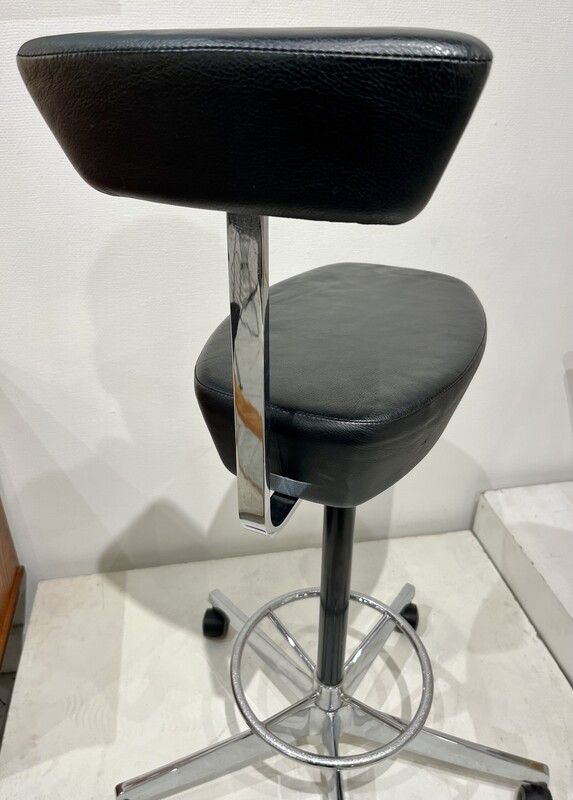 S 956 AG/AV set of 4 Perch stool by George Nelson for Vitra